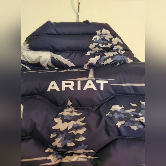 Ariat Navy Blue Ideal Down Zip Front Vest Pasture Shadow Print Women's Small - Picture 4 of 8